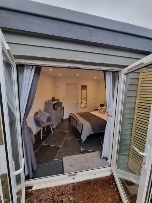 The Den - A Modern, Quirky, Self Contained Unit Daire Braunton Dış mekan fotoğraf